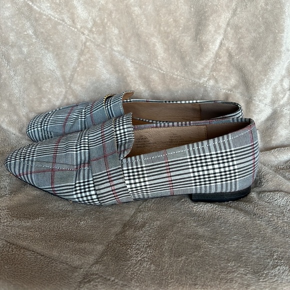 Halogen Plaid Loafers - 8 - Picture 4 of 6